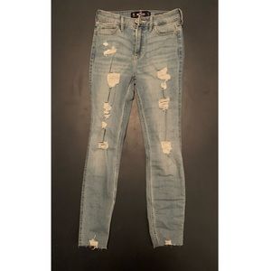 Hollister HR Crop Super Skinny Ripped Jeans